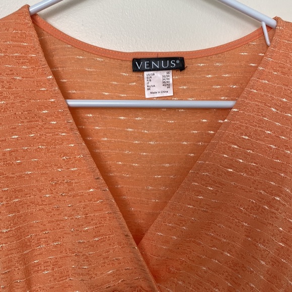 Venus Top. Sz XS. Light & airy. Lots of stretch. Such a beautiful top! - Picture 6 of 9
